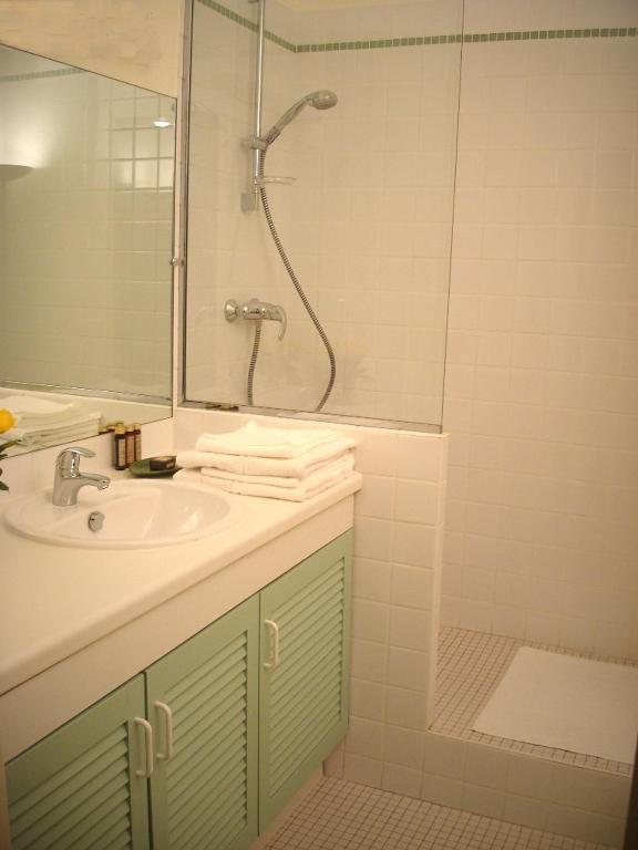 Residence Les Grands Pins Greoux-les-Bains Room photo